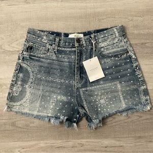 Kancan High Rise Paisley Shorts Raw Hem New Size 7/27 & 11/29